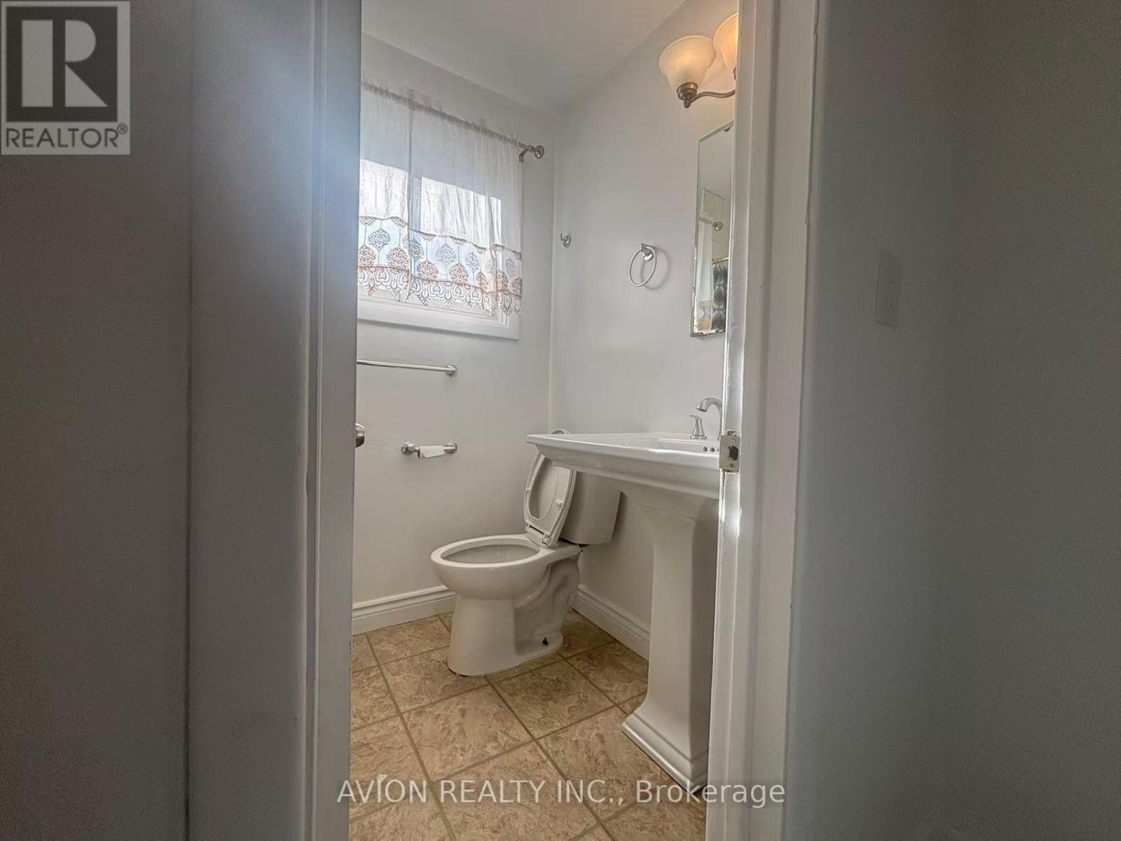 119 Birkdale Road, Toronto, Ontario  M1P 3R7 - Photo 12 - E12611208