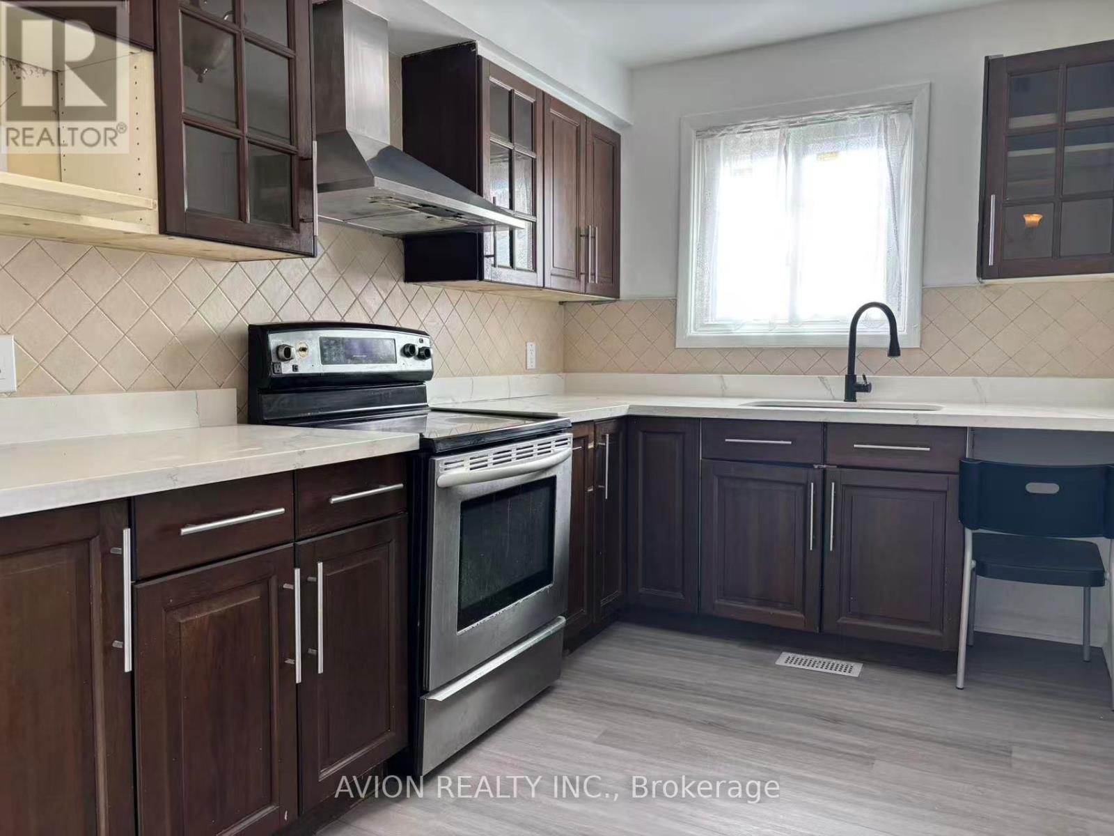 119 Birkdale Road, Toronto, Ontario  M1P 3R7 - Photo 3 - E12611208