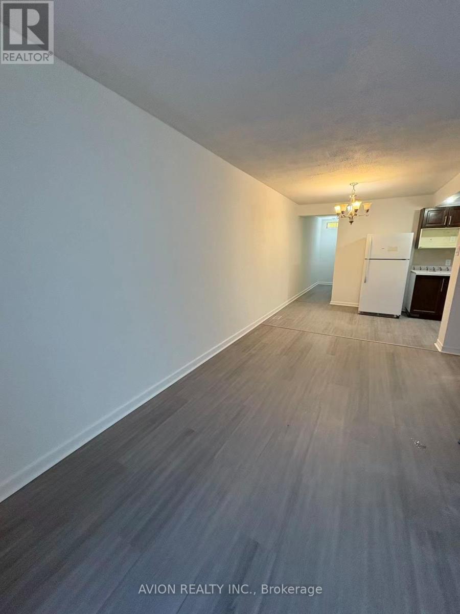 119 Birkdale Road, Toronto, Ontario  M1P 3R7 - Photo 4 - E12611208