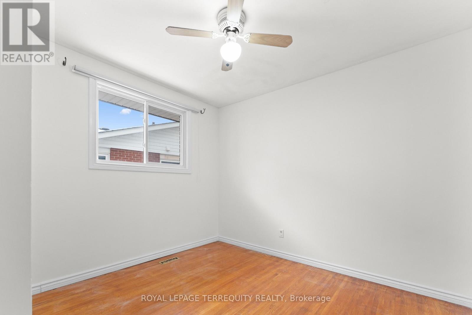 Main - 683 Adelaide Street E, Oshawa, Ontario  L1G 2A7 - Photo 8 - E12611212