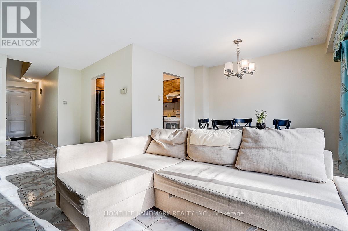 32 - 1121 Sandhurst Circle, Toronto, Ontario  M1V 1V4 - Photo 11 - E12611220