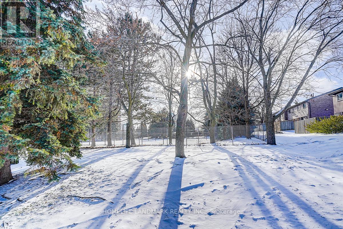 32 - 1121 Sandhurst Circle, Toronto, Ontario  M1V 1V4 - Photo 33 - E12611220