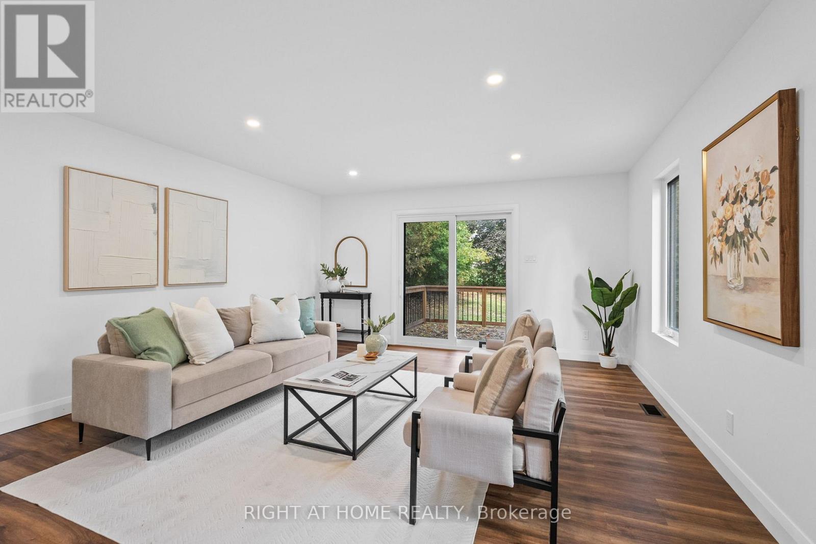 94 Main Street, North Dundas, Ontario  K0A 2R0 - Photo 18 - X12432343