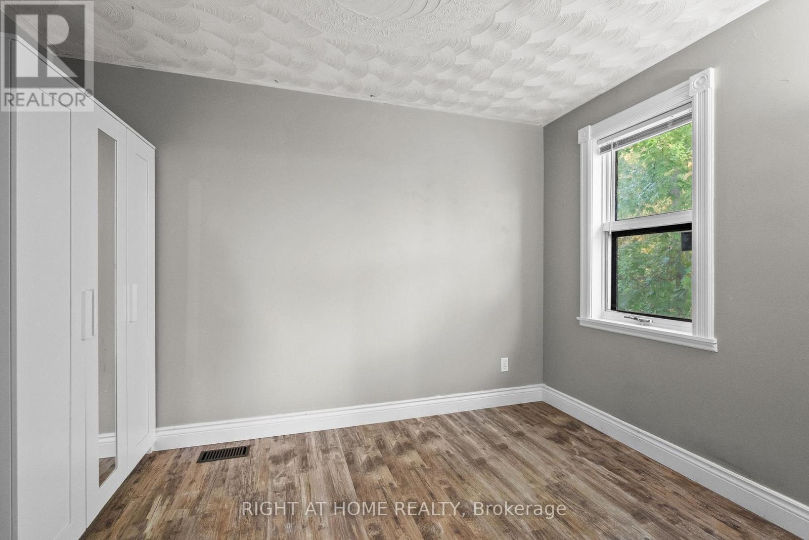 94 Main Street, North Dundas, Ontario  K0A 2R0 - Photo 24 - X12432343