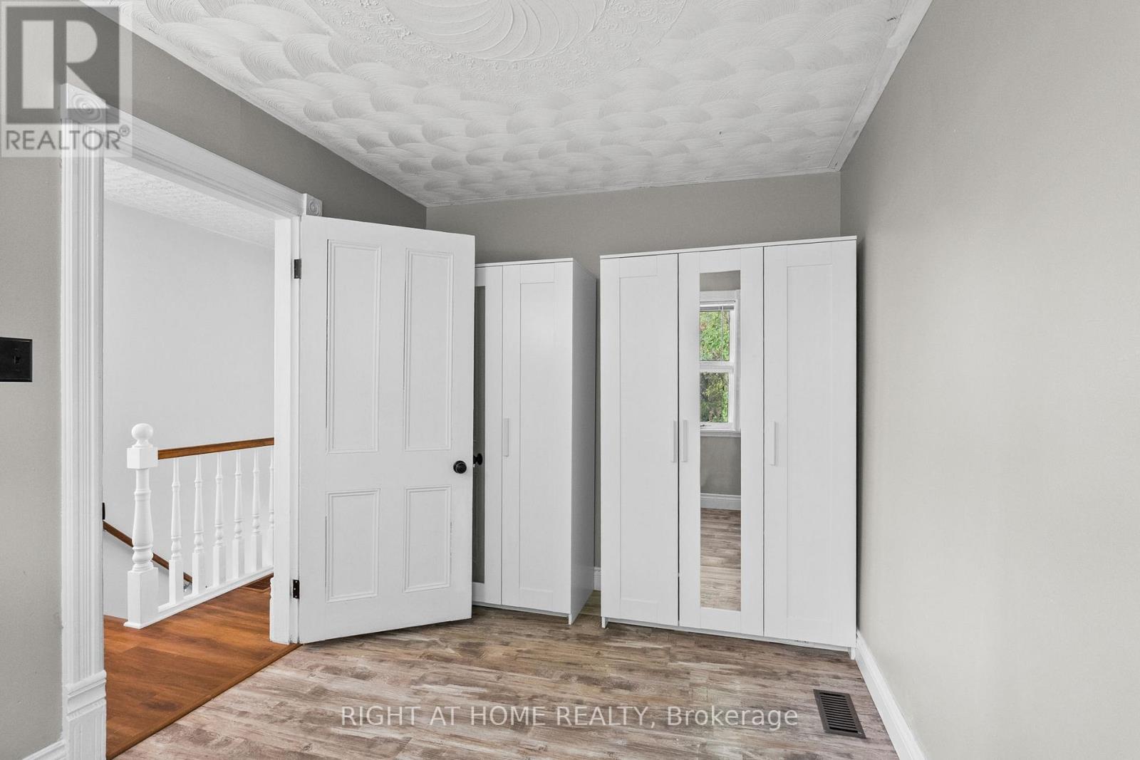 94 Main Street, North Dundas, Ontario  K0A 2R0 - Photo 25 - X12432343