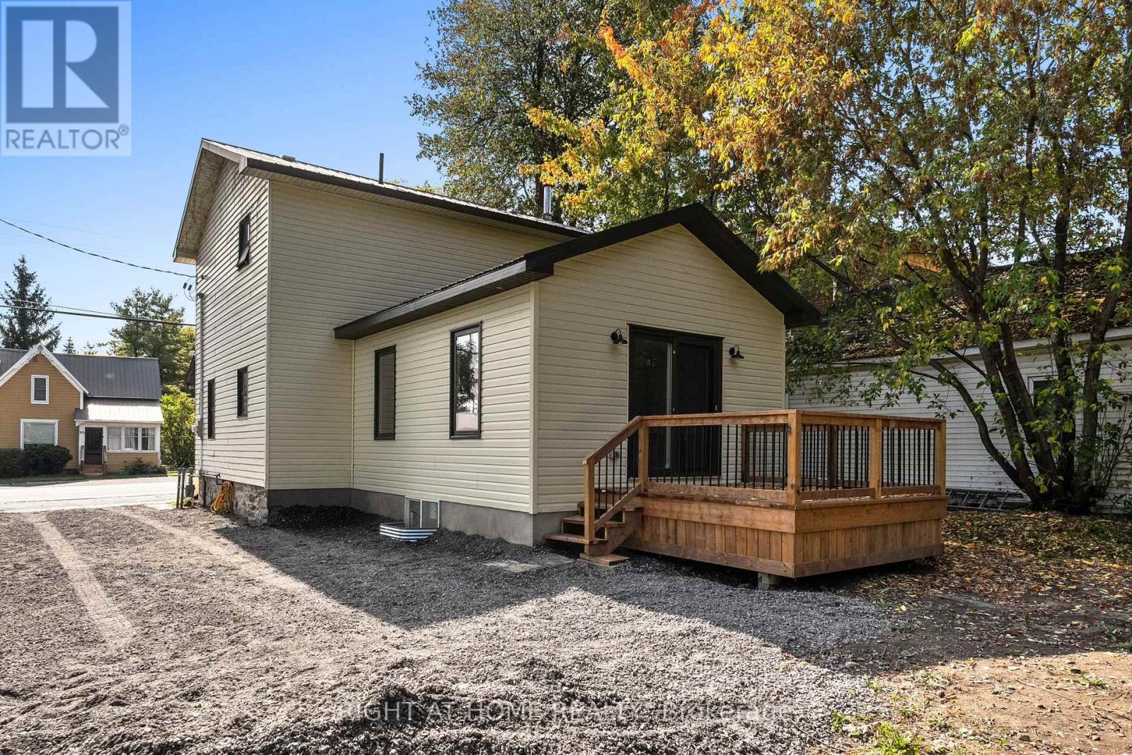 94 Main Street, North Dundas, Ontario  K0A 2R0 - Photo 34 - X12432343