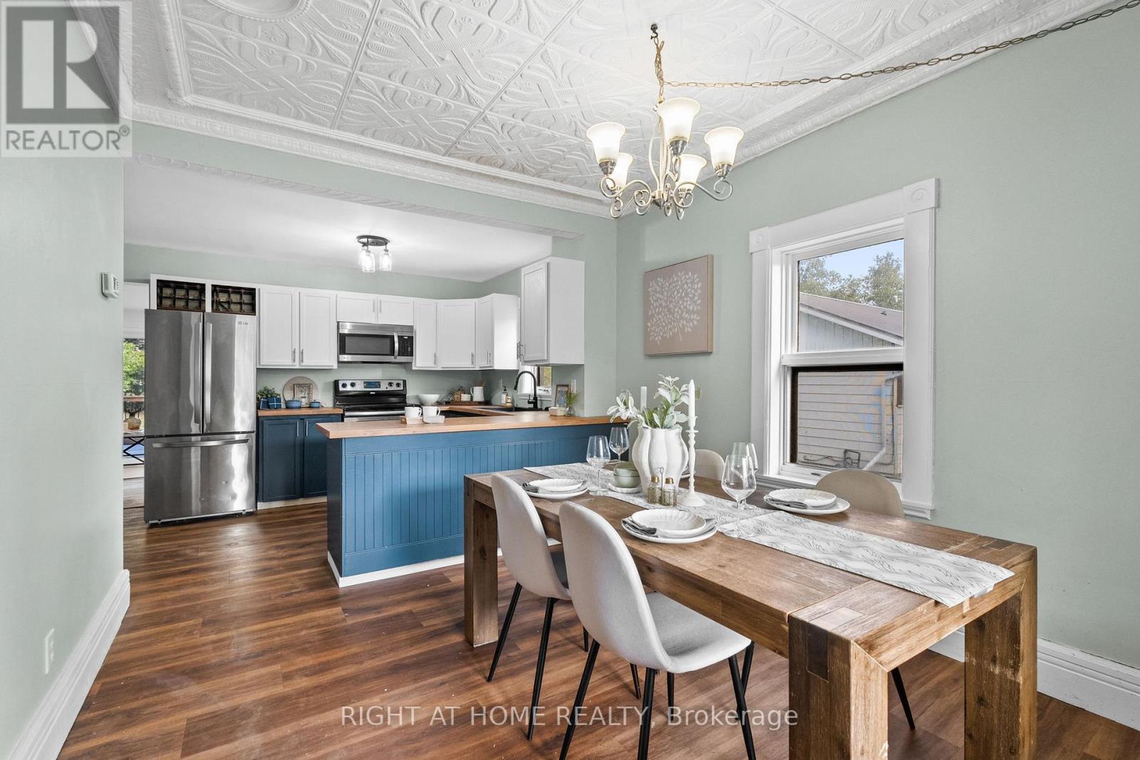 94 Main Street, North Dundas, Ontario  K0A 2R0 - Photo 8 - X12432343