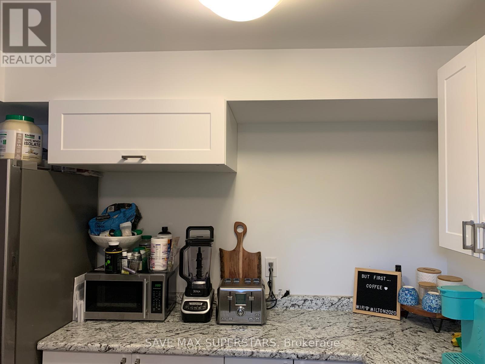 30 Westminster Circle, Barrie (Innis-Shore), Ontario  L4M 0A4 - Photo 17 - S12611232