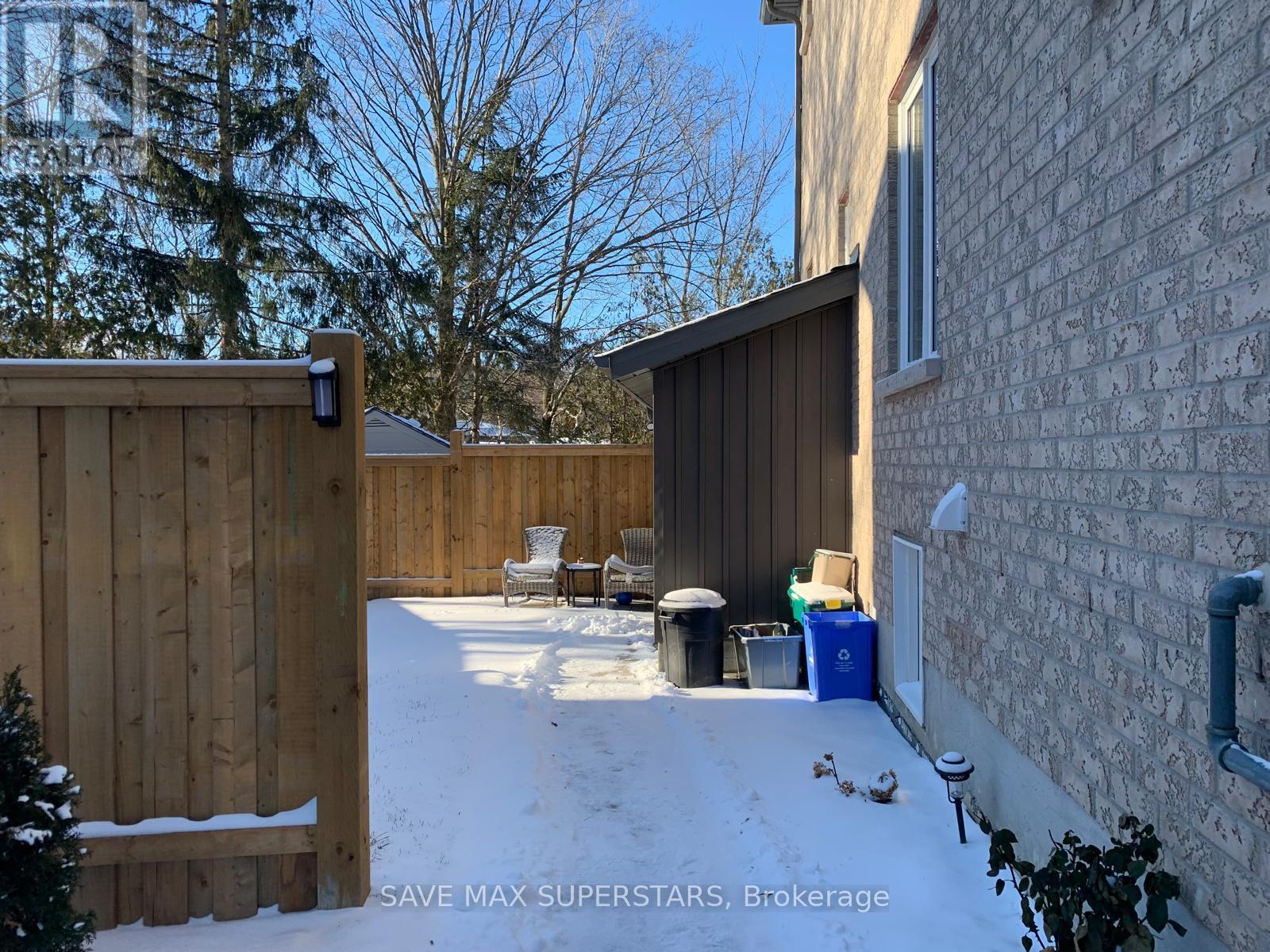 30 Westminster Circle, Barrie (Innis-Shore), Ontario  L4M 0A4 - Photo 23 - S12611232