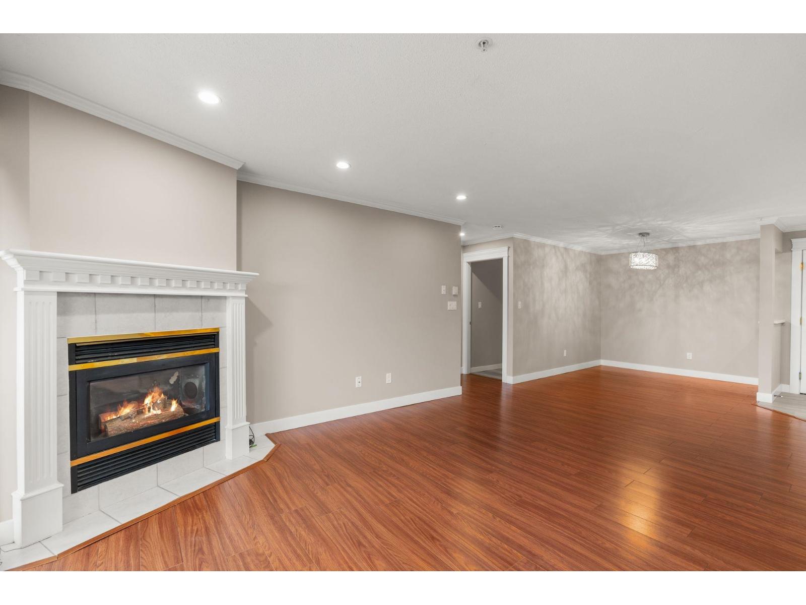 209 32044 Old Yale Road, Abbotsford, British Columbia V2T 2C9 - Photo 9 - R3070537