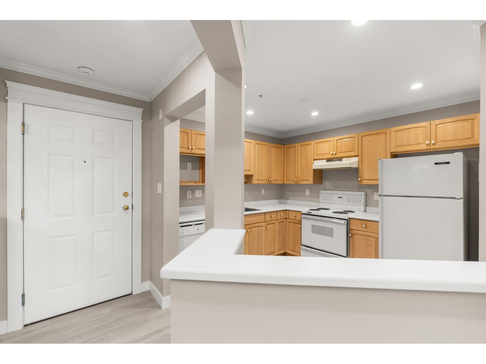 209 32044 Old Yale Road, Abbotsford, British Columbia V2T 2C9 - Photo 14 - R3070537