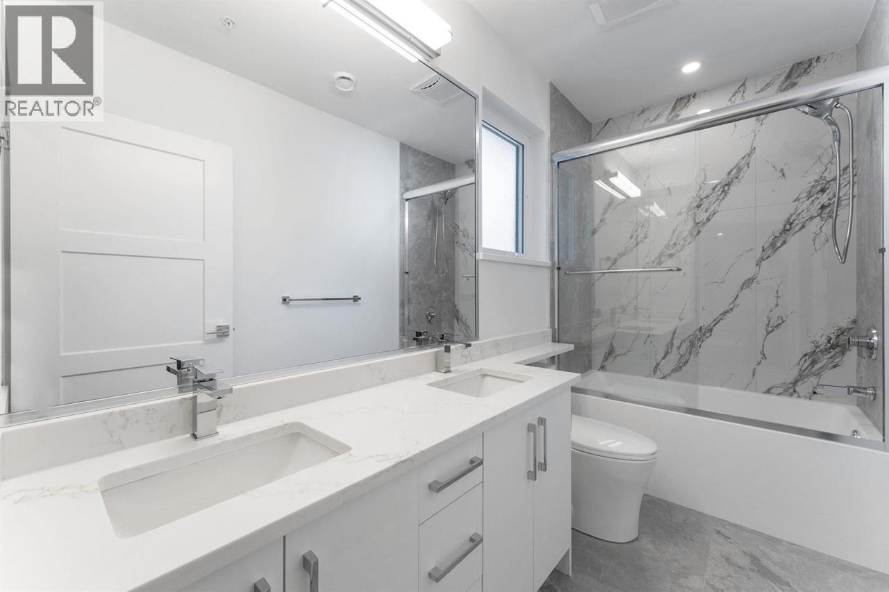 842 St. Denis Avenue, North Vancouver, British Columbia  V7J 2G4 - Photo 21 - R3056538