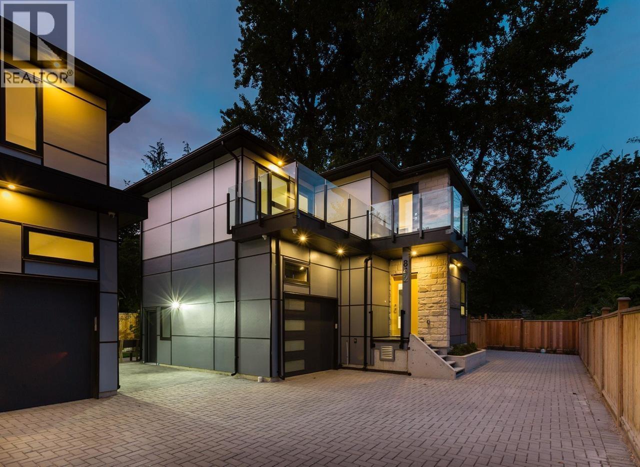 842 St. Denis Avenue, North Vancouver, British Columbia  V7J 2G4 - Photo 27 - R3056538