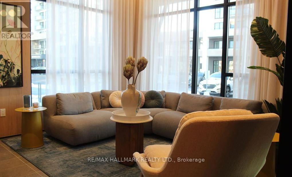 506 - 720 Whitlock Avenue, Milton, Ontario  L9E 2B5 - Photo 5 - W12611238