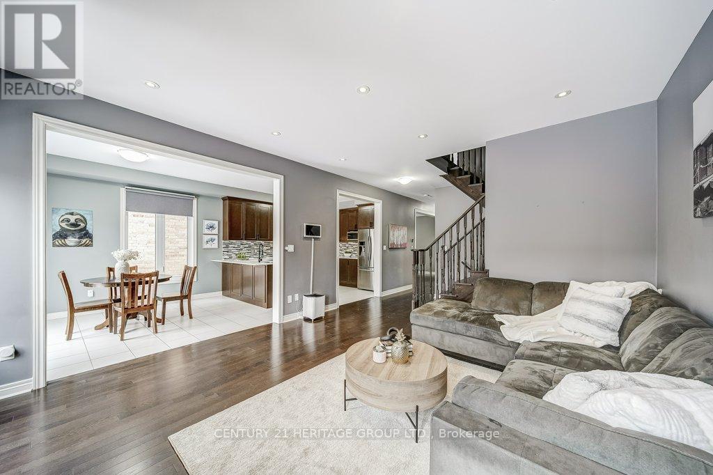 61 Algeo Way, Bradford West Gwillimbury, Ontario  L3Z 0W1 - Photo 14 - N12609490