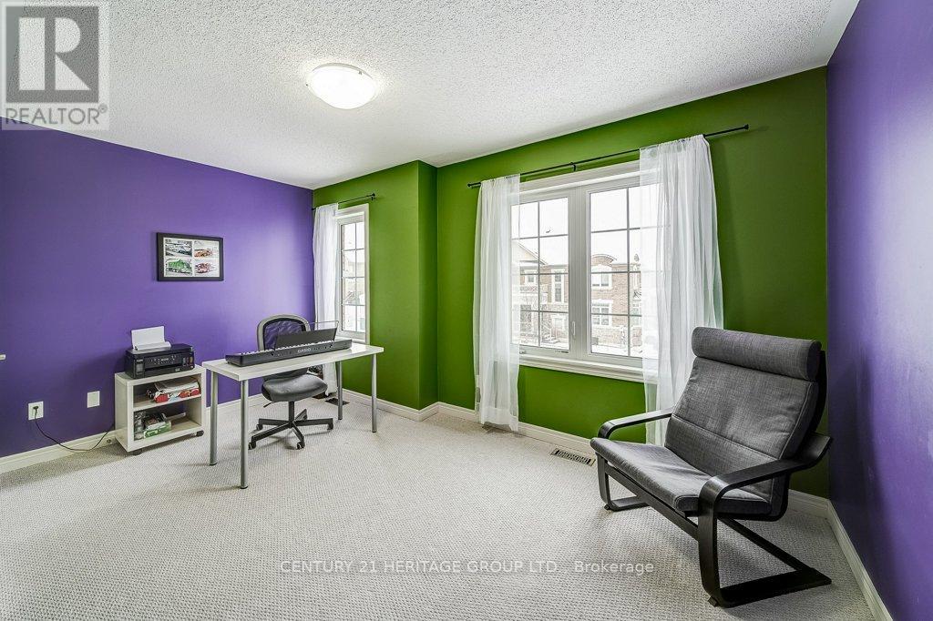 61 Algeo Way, Bradford West Gwillimbury, Ontario  L3Z 0W1 - Photo 35 - N12609490