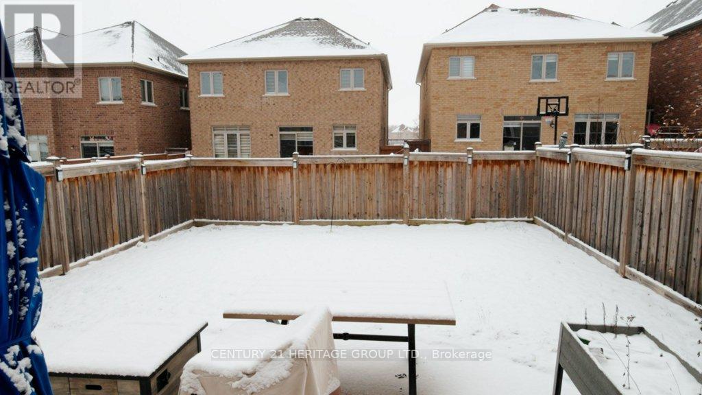 61 Algeo Way, Bradford West Gwillimbury, Ontario  L3Z 0W1 - Photo 48 - N12609490