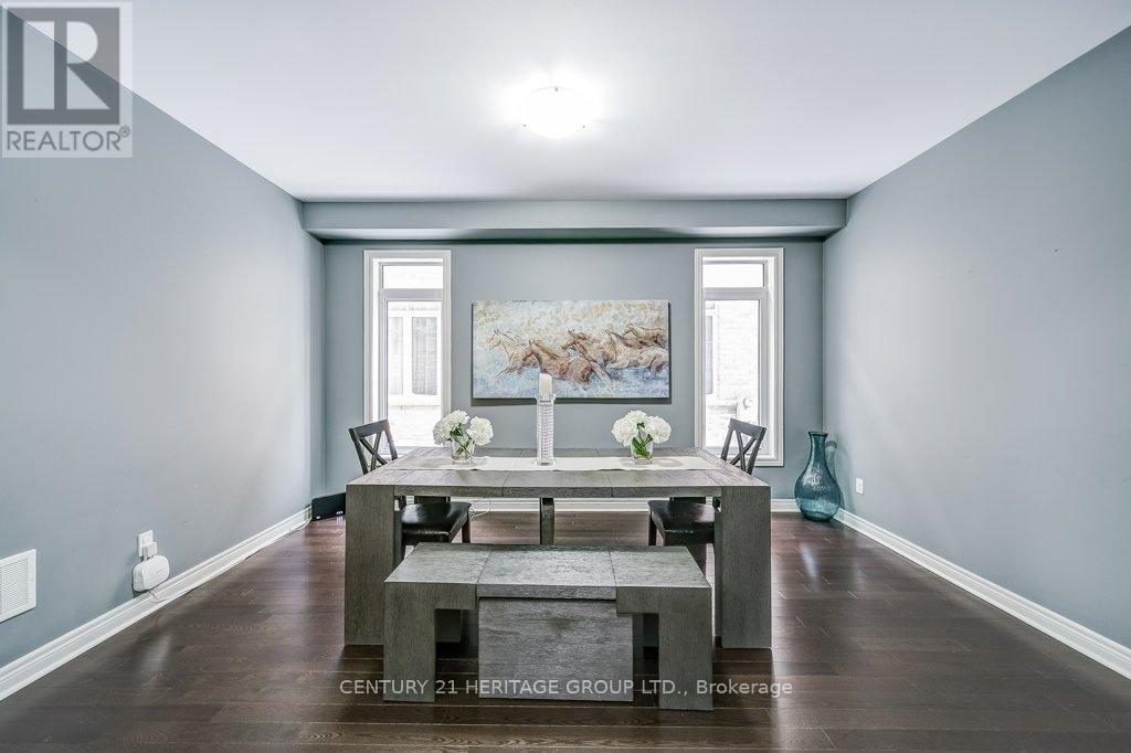 61 Algeo Way, Bradford West Gwillimbury, Ontario  L3Z 0W1 - Photo 7 - N12609490