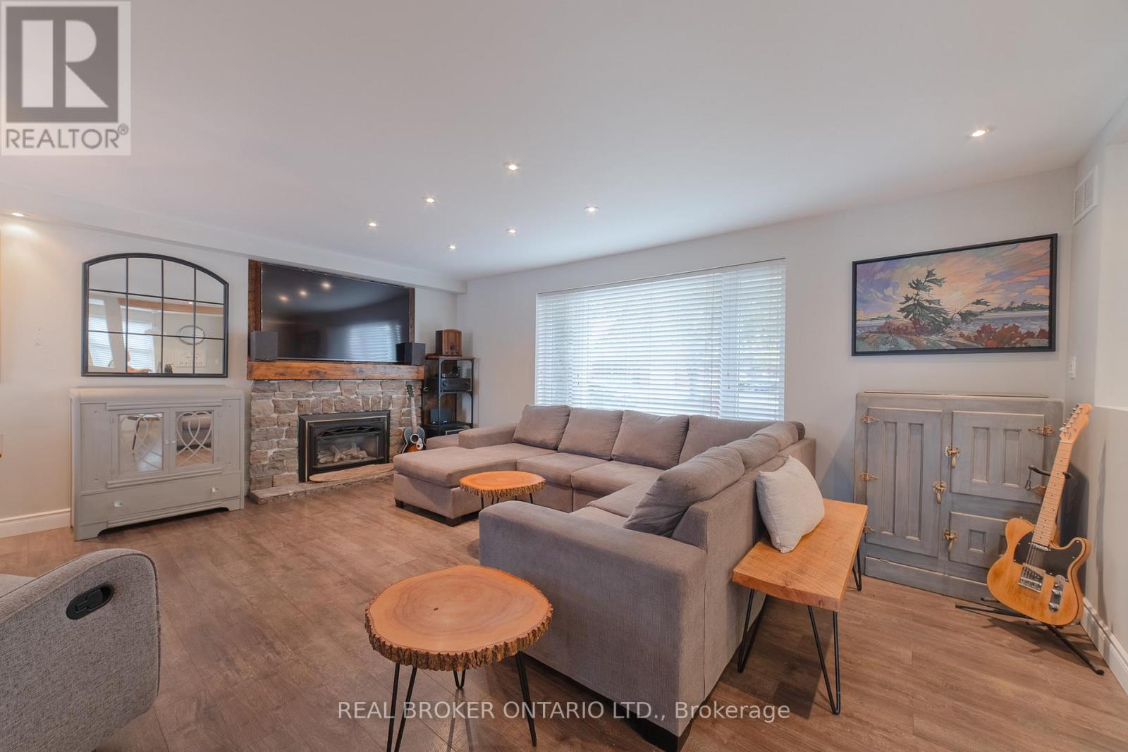 66 Maitland Street, Thorold, Ontario  L2V 3A9 - Photo 6 - X12611254