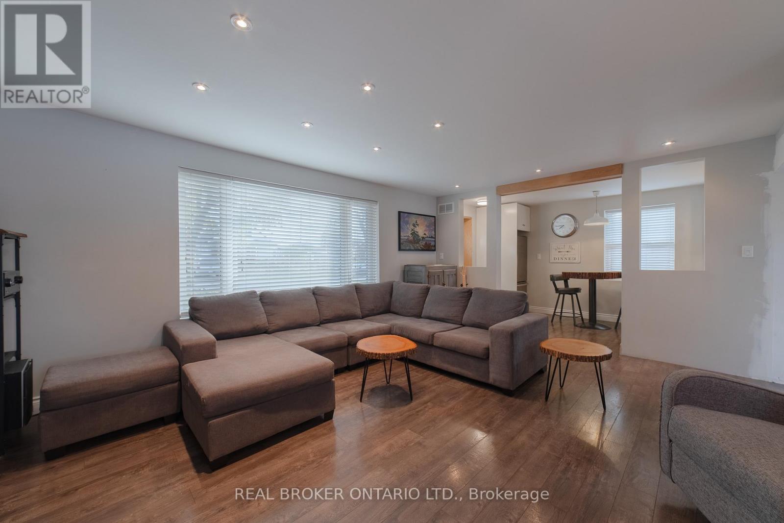 66 Maitland Street, Thorold, Ontario  L2V 3A9 - Photo 7 - X12611254