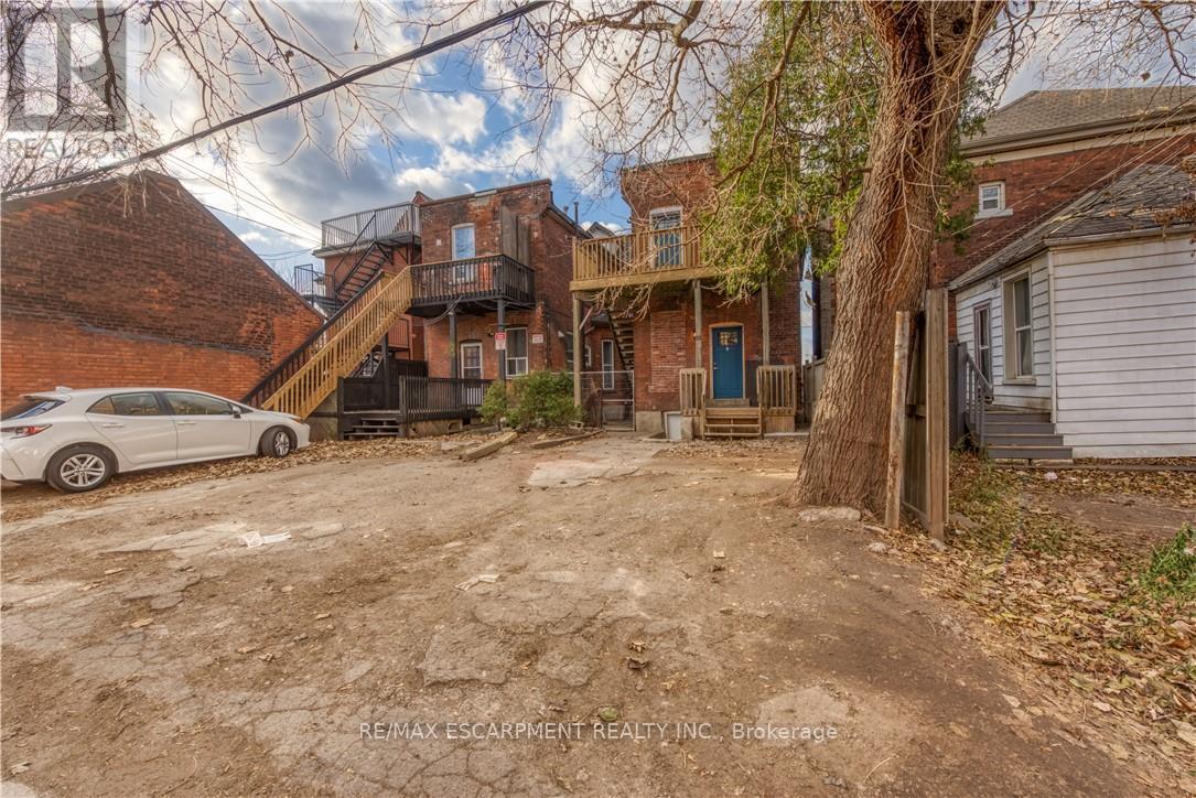 Upper - 51 Wellington Street S, Hamilton, Ontario  L8N 2P9 - Photo 26 - X12611260