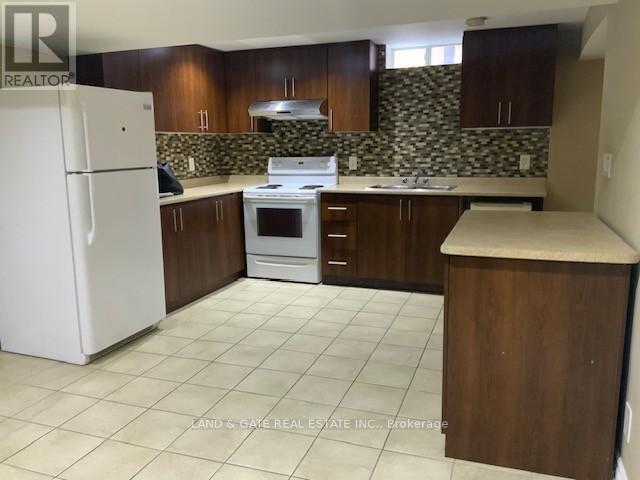 #bsmt - 1693 Clearbrook Drive, Oshawa, Ontario  L1K 0C3 - Photo 4 - E12611336