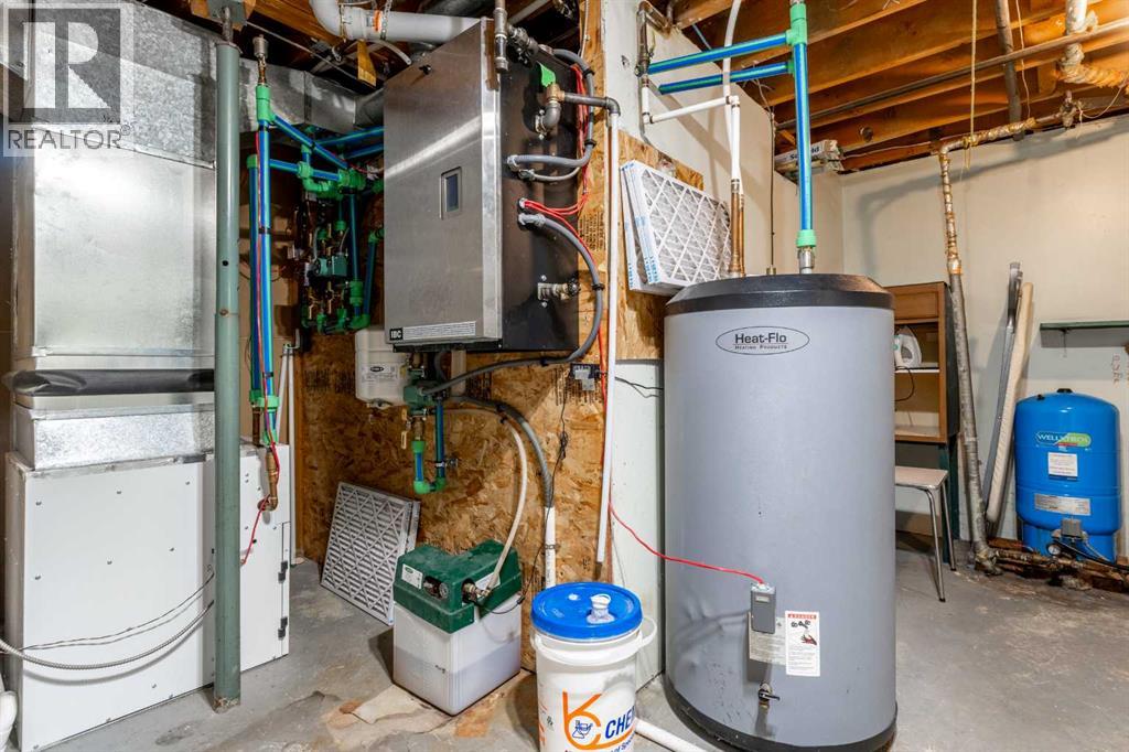 102-4042 Highway 587, Rural Red Deer County, Alberta  T0M 0K0 - Photo 43 - A2153842