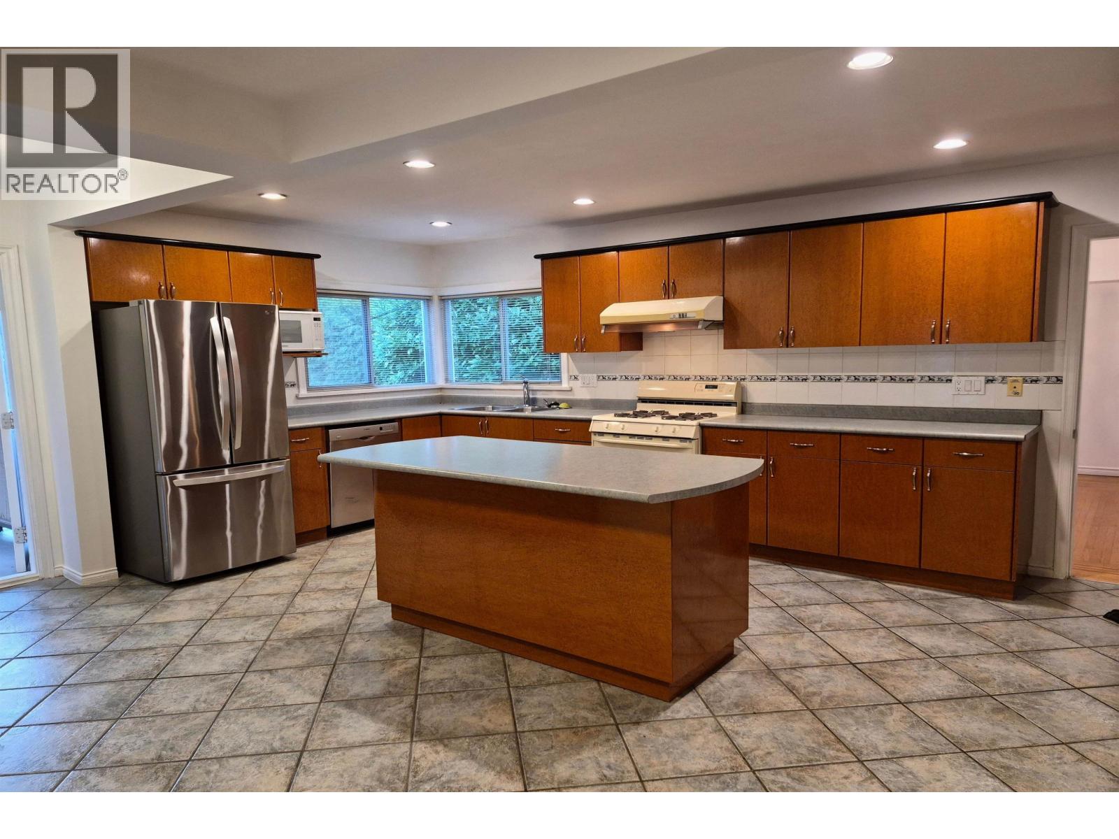 1467 W 58th Avenue, Vancouver, British Columbia  V6P 1W4 - Photo 4 - R3040106