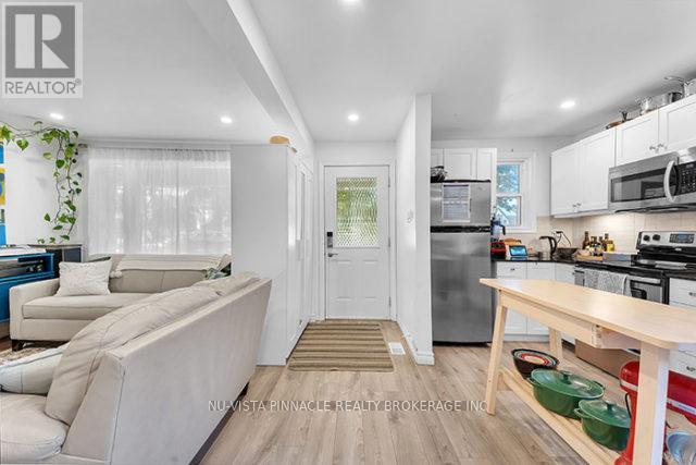 616 Grosvenor Street, London East, Ontario N5Y 3T4 - Photo 4 - X12611294