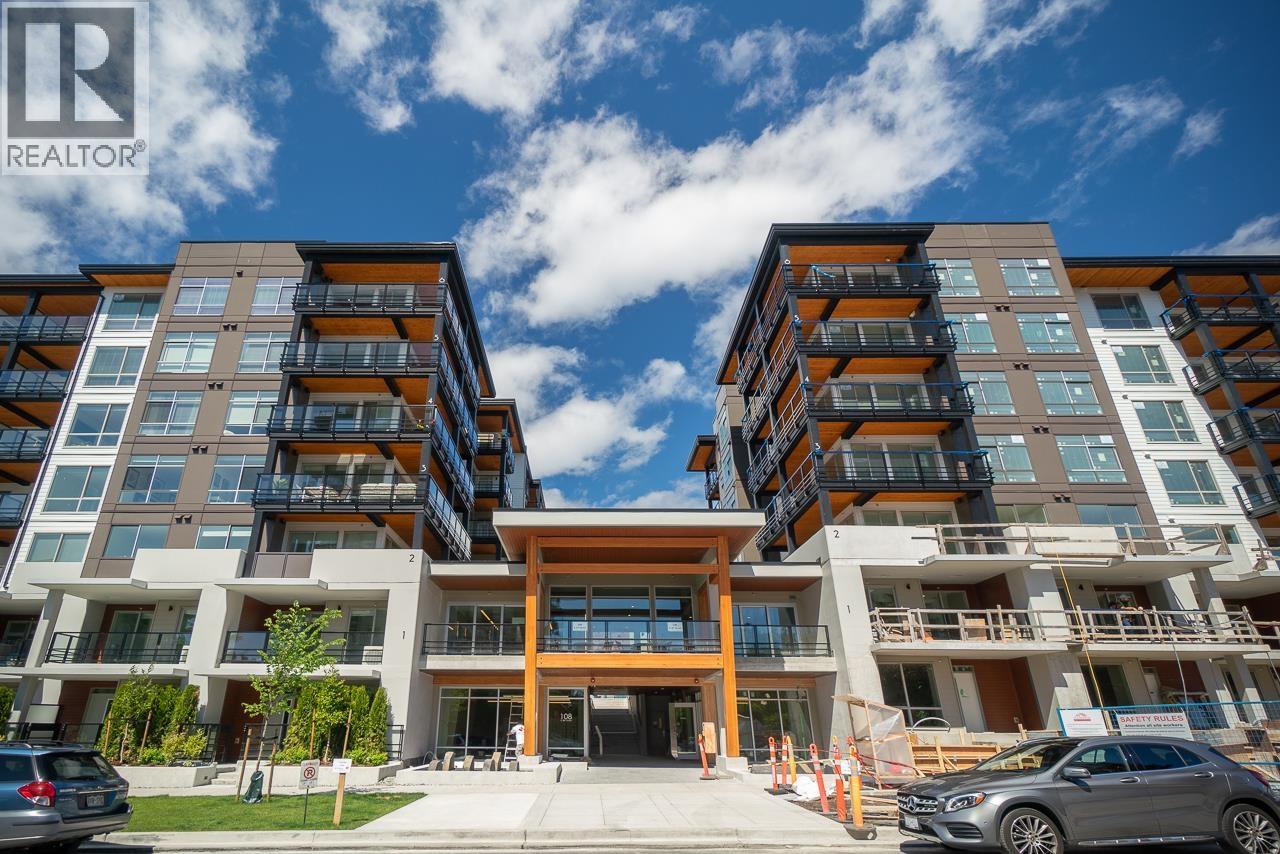 403 108 E 8th Street, North Vancouver, British Columbia  V7L 0H1 - Photo 2 - R3072822