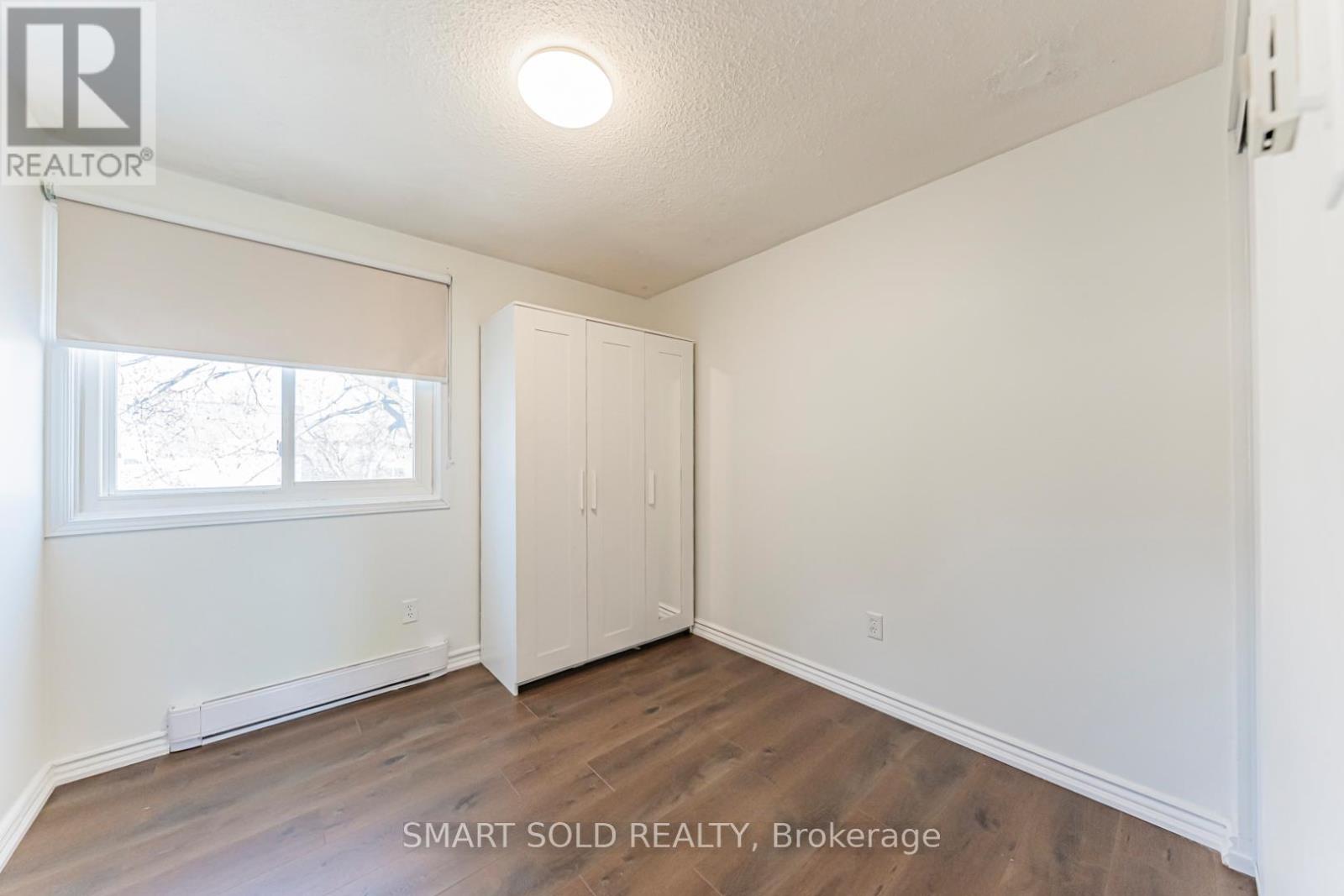 22 Hazelglen Court, Brampton, Ontario  L6S 1N7 - Photo 33 - W12563198