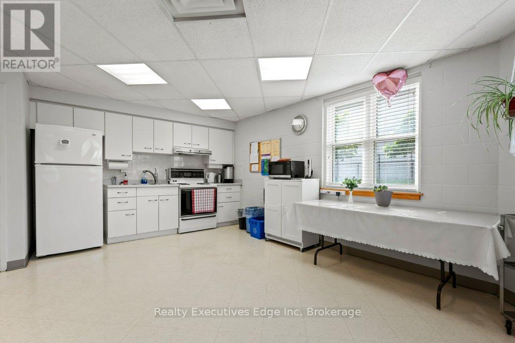 306 - 208 Silvercreek Parkway N, Guelph (Junction/onward Willow), Ontario  N1H 8H2 - Photo 39 - X12611334