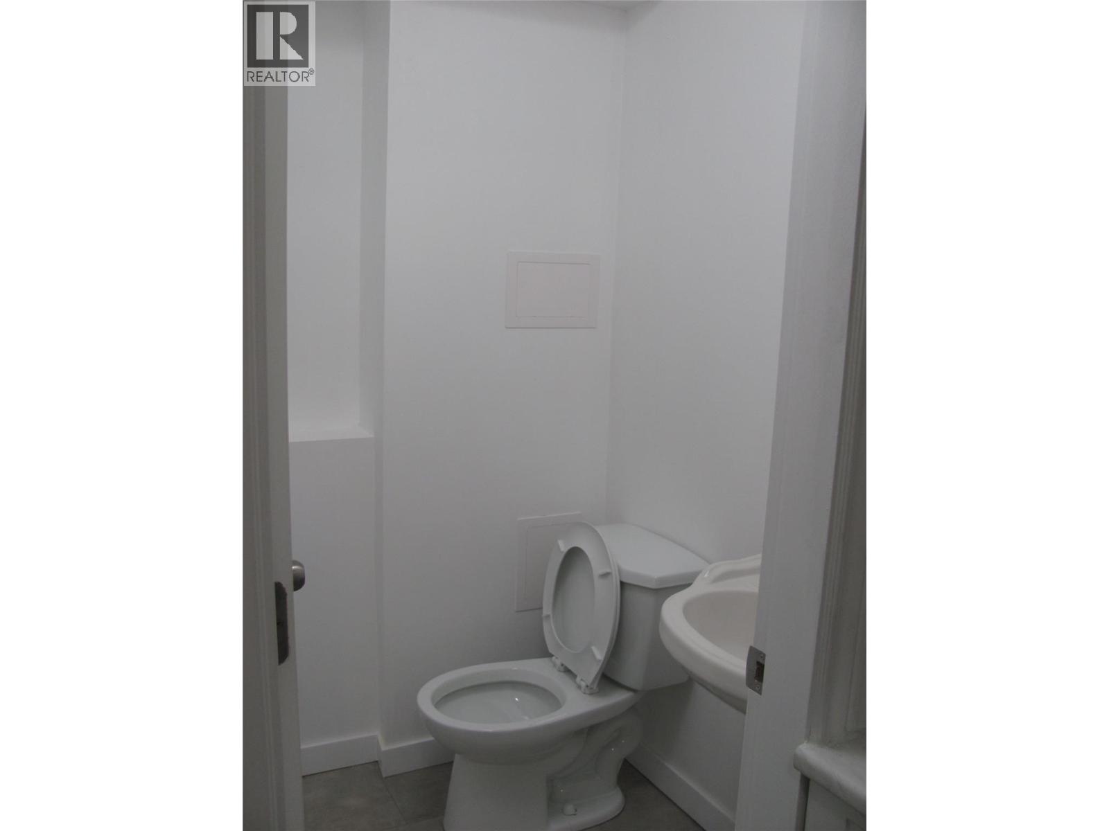 5605 Willow Drive, Vernon, British Columbia V1T 7W3 - Photo 26 - 10370041