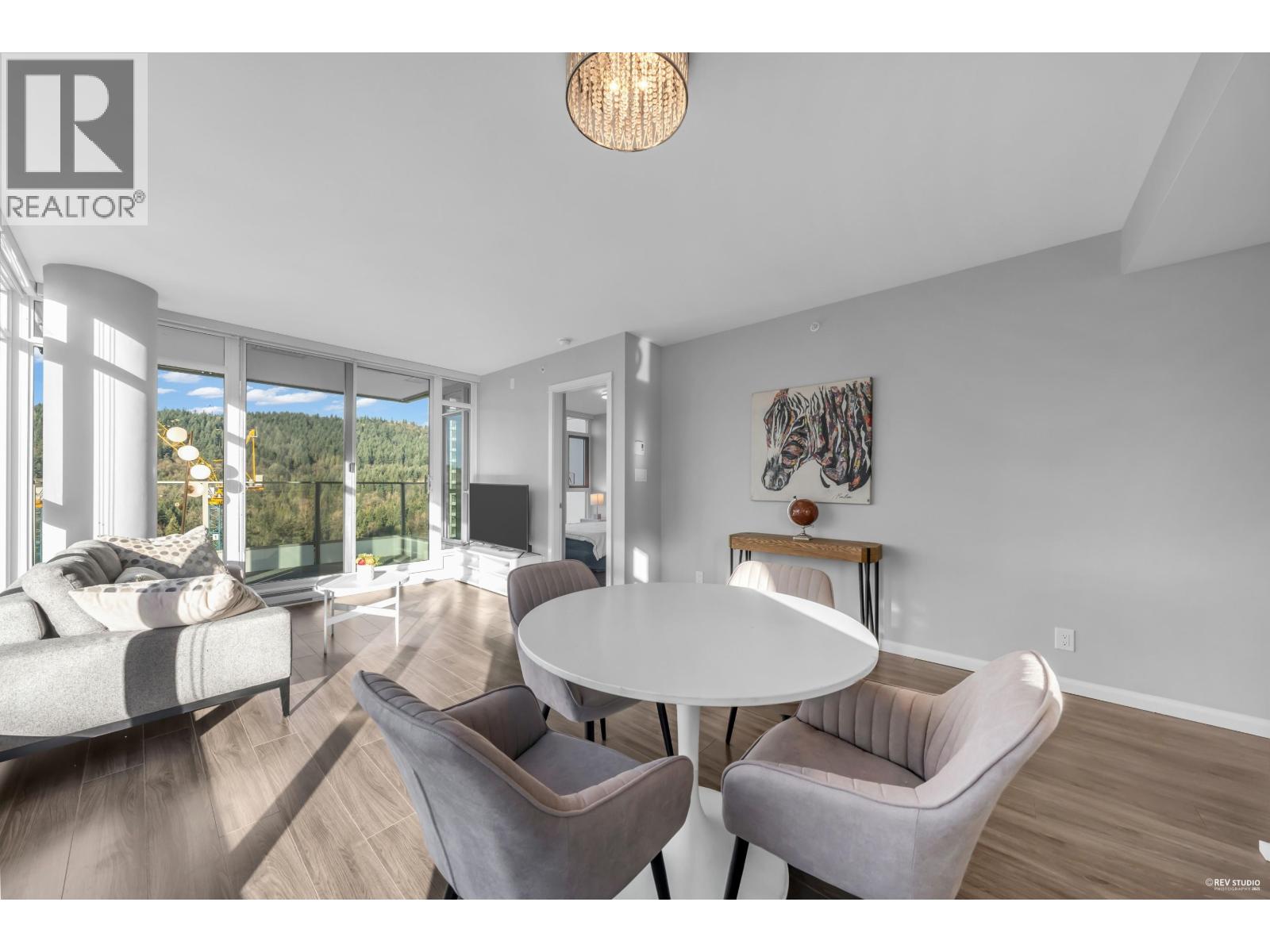 1102 520 Como Lake Avenue, Coquitlam, British Columbia  V3J 0E8 - Photo 10 - R3072705