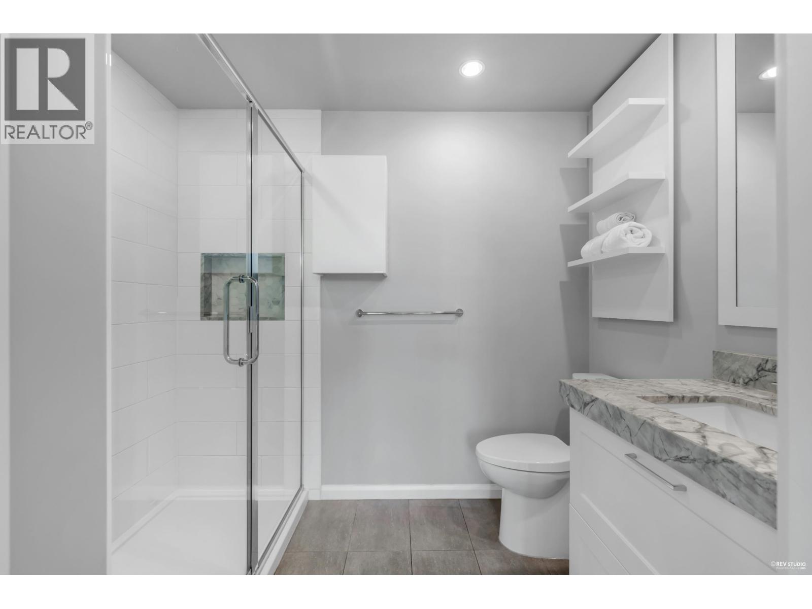 1102 520 Como Lake Avenue, Coquitlam, British Columbia  V3J 0E8 - Photo 21 - R3072705