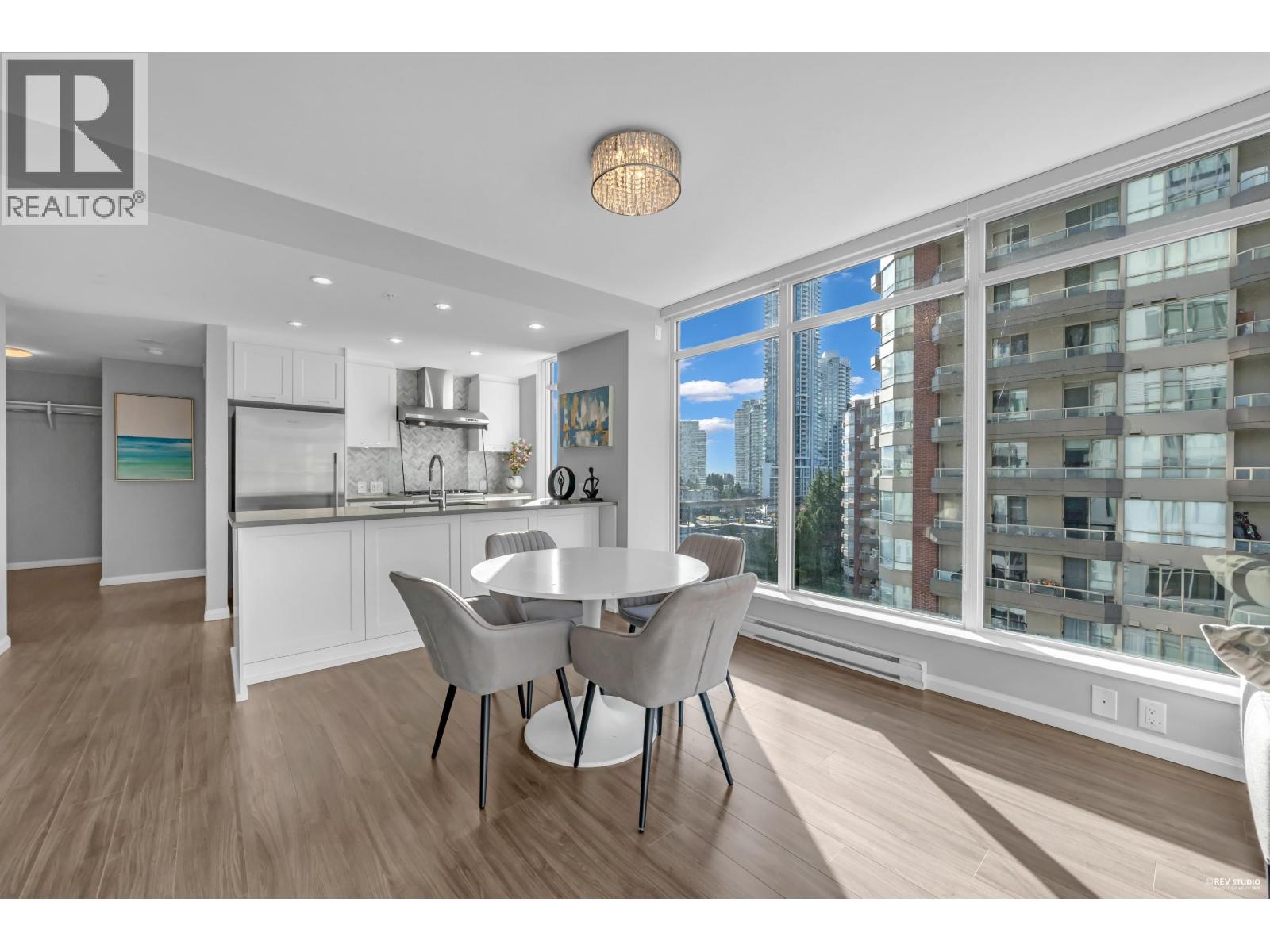 1102 520 Como Lake Avenue, Coquitlam, British Columbia  V3J 0E8 - Photo 11 - R3072705