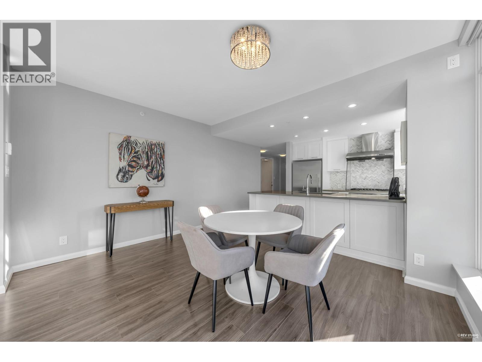 1102 520 Como Lake Avenue, Coquitlam, British Columbia  V3J 0E8 - Photo 12 - R3072705