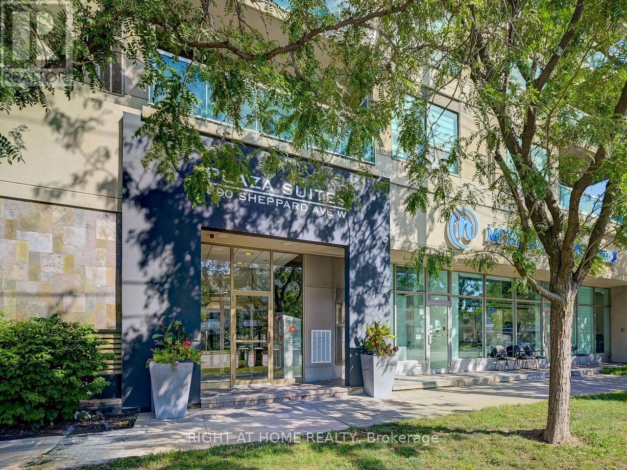 Parking#: 8, 9, 10 - 890 Sheppard Avenue W, Toronto, Ontario M3H 6B9 - Photo 2 - C12611290