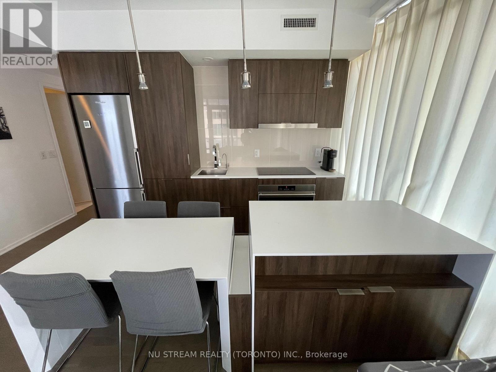 2610 - 1 Bloor Street E, Toronto (Church-Yonge Corridor), Ontario  M4W 0A8 - Photo 3 - C12611296