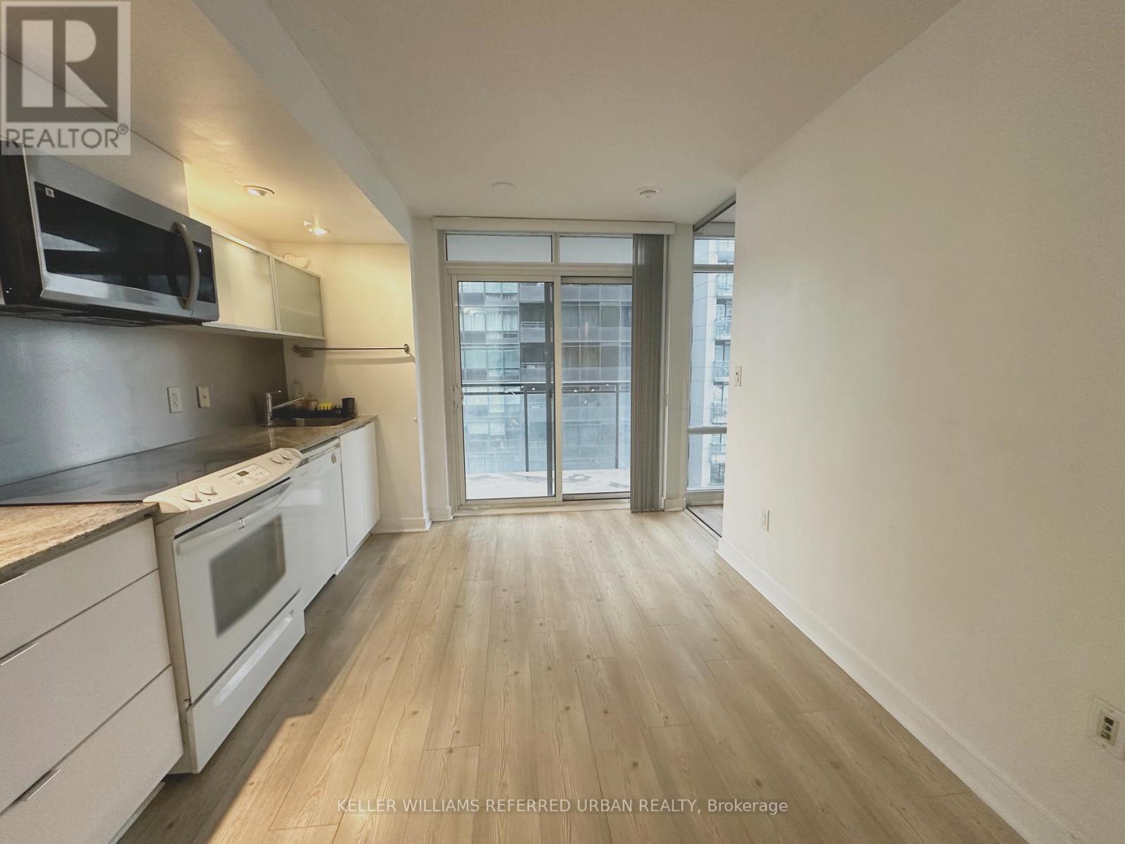 829 - 4K SPADINA AVENUE, Toronto, Ontario