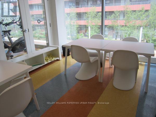 829 - 4k Spadina Avenue, Toronto (Waterfront Communities), Ontario  M5V 3Y9 - Photo 10 - C12611318