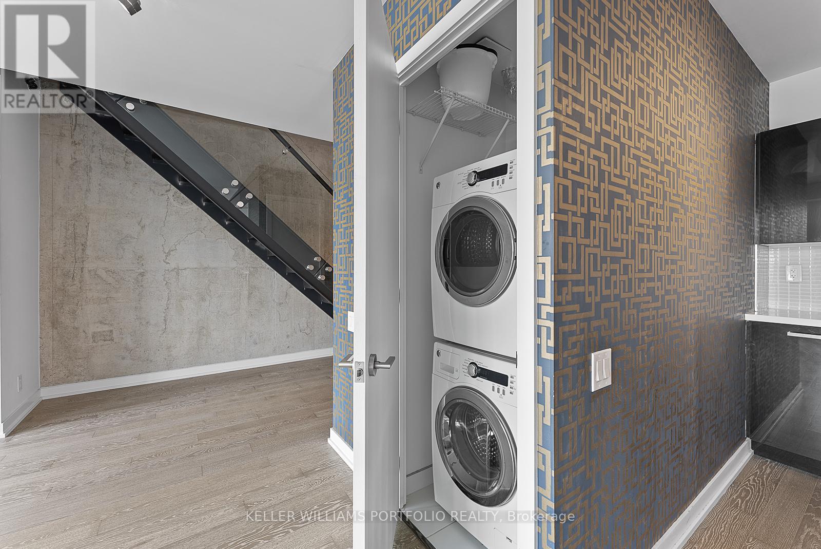 Ph07 - 39 Brant Street, Toronto (Waterfront Communities), Ontario  M5V 0M8 - Photo 14 - C12611366