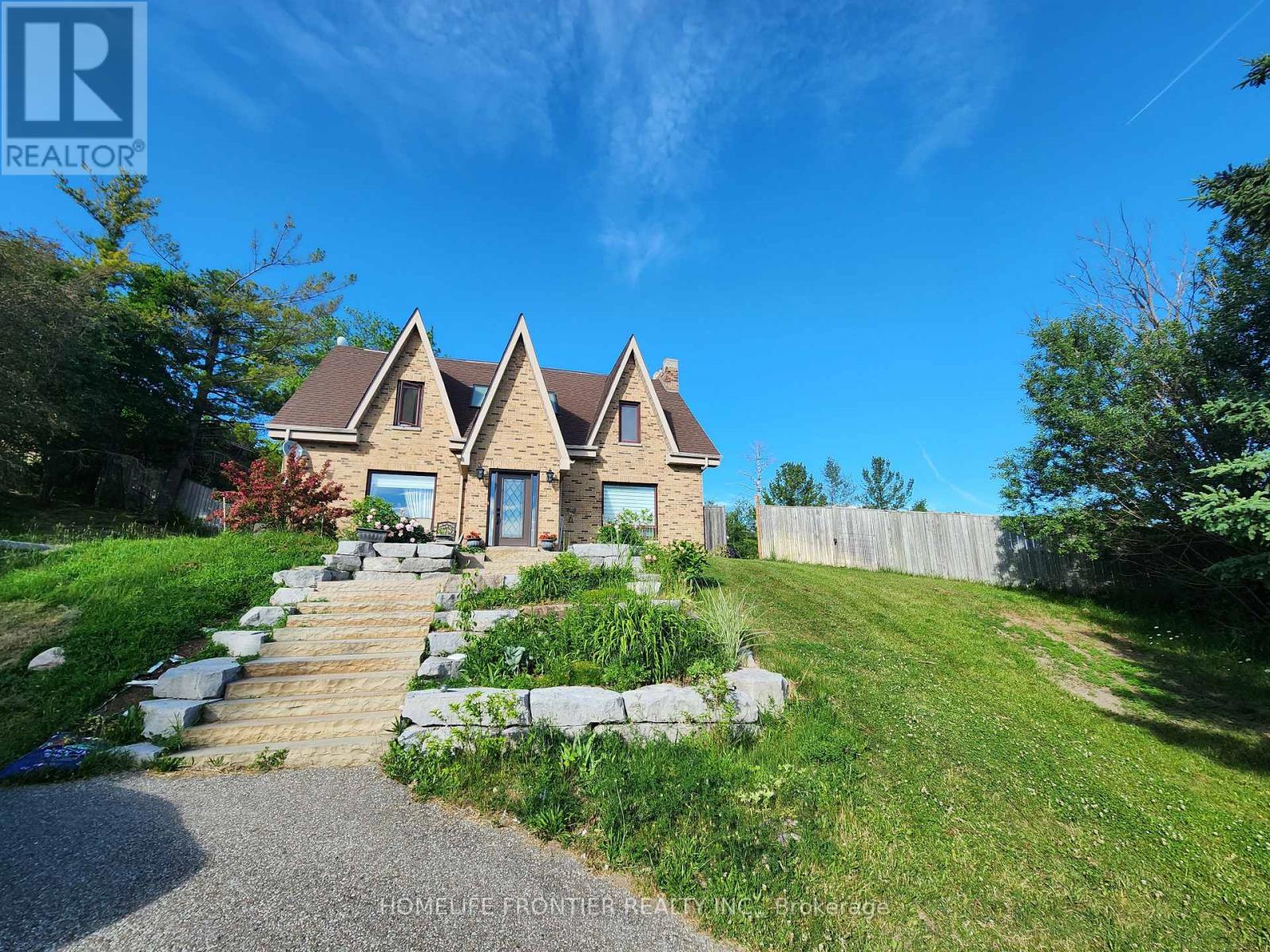 3 MANDALANE DRIVE, King, Ontario