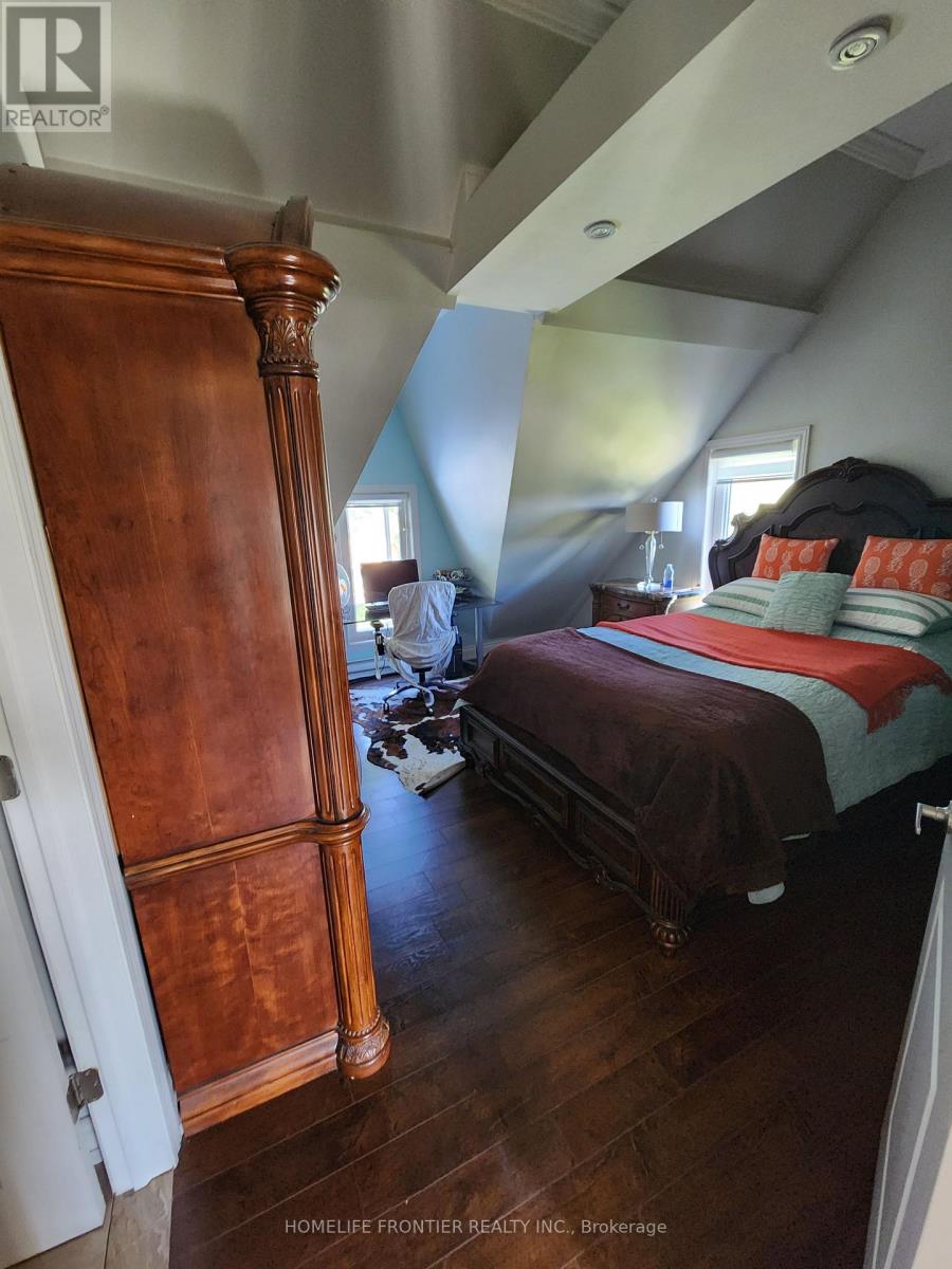 3 Mandalane Drive, King, Ontario  L0G 1T0 - Photo 23 - N12611330