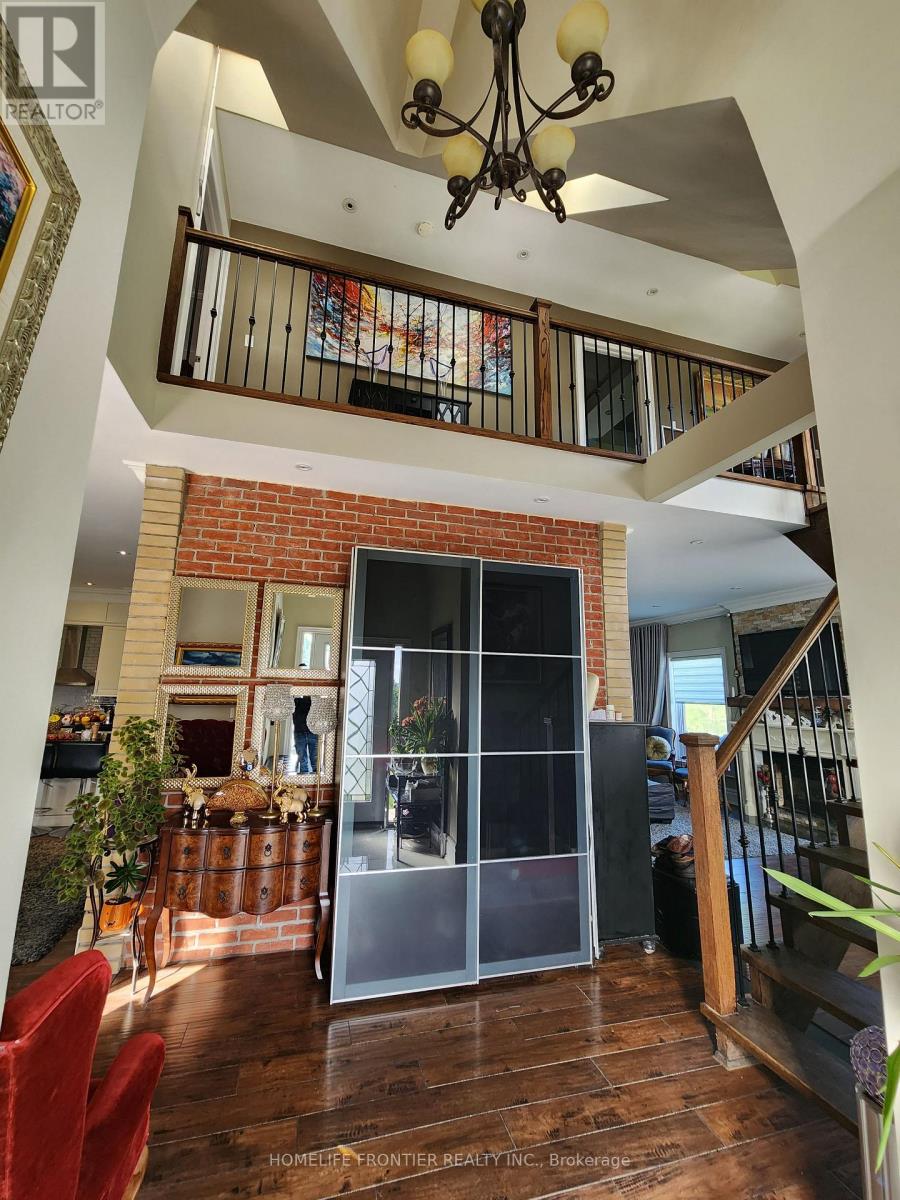 3 Mandalane Drive, King, Ontario  L0G 1T0 - Photo 9 - N12611330