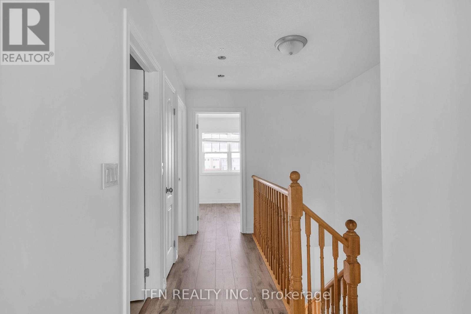 9 Isabella Drive, Orillia, Ontario L3V 0E2 - Photo 12 - S12611300