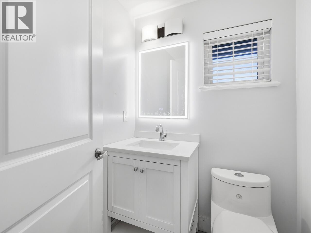 10428 Mceachern Street, Maple Ridge, British Columbia  V2W 0H8 - Photo 8 - R3066890