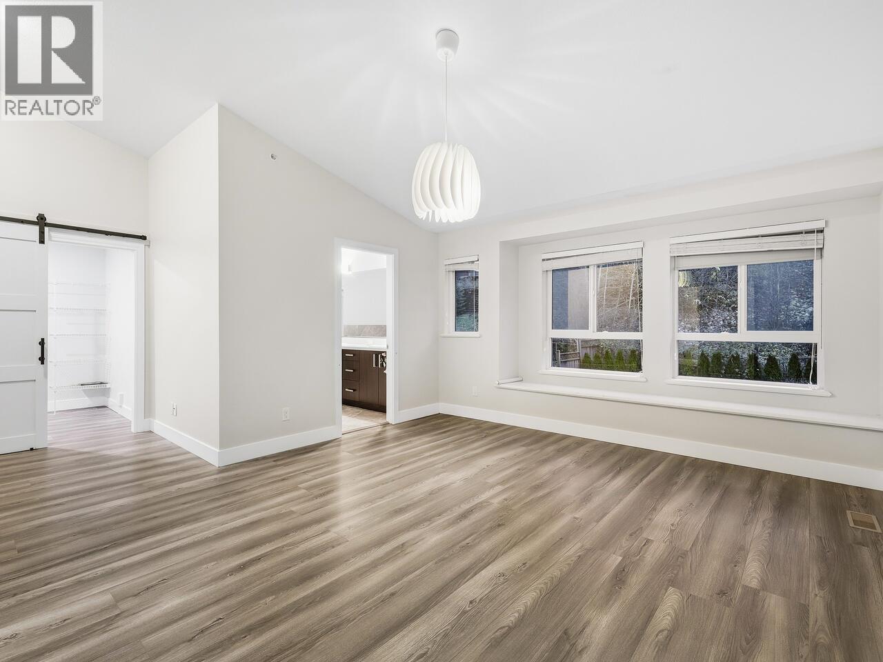 10428 Mceachern Street, Maple Ridge, British Columbia  V2W 0H8 - Photo 10 - R3066890