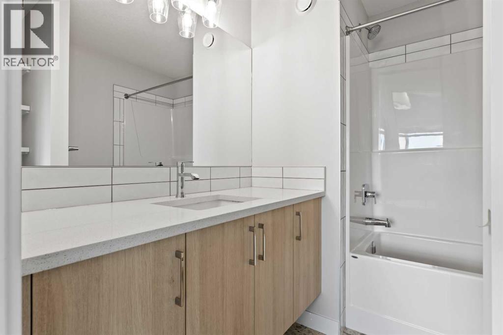 113, 285 Chelsea Court, Chestermere, Alberta  T1X 2W7 - Photo 30 - A2272396