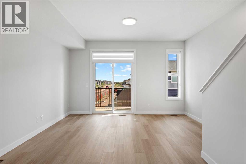 113, 285 Chelsea Court, Chestermere, Alberta  T1X 2W7 - Photo 8 - A2272396